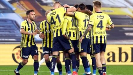 Fenerbahçe’nin Forvet Hattındaki Sorunlar